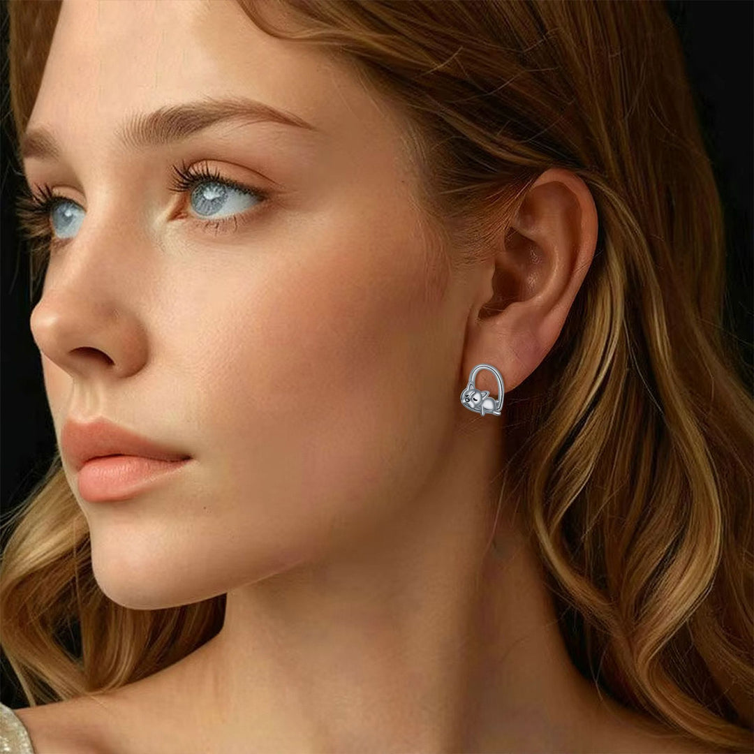 Boucles d'oreilles pendantes avec chiot endormi en argent sterling 925