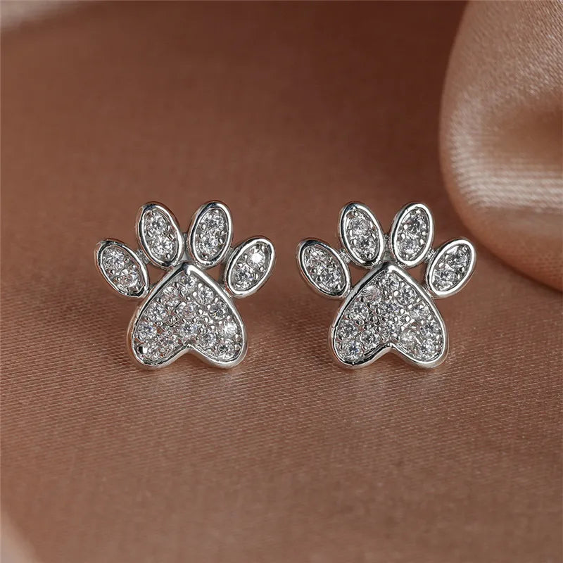 Boucles d'oreilles en forme de papillon avec une patte de chat et zircone blanche