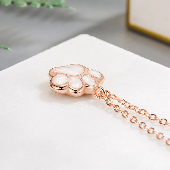 Collier avec pendentif patte – Bijoux symboliques avec animal pour femme