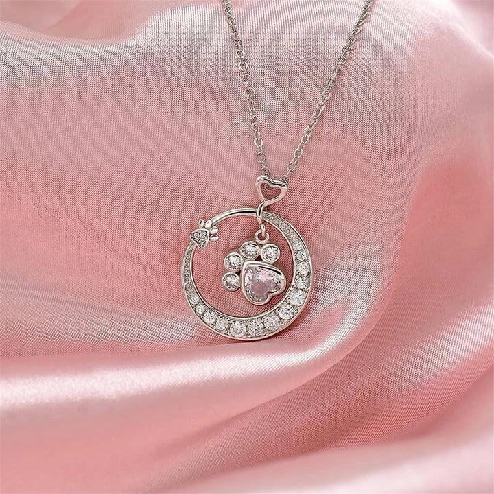 Collier mignon en argent 925 avec patte de chien et zirconia